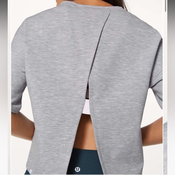 Lululemon Minimal Short Sleeve (NWT) - Picture 3 of 8